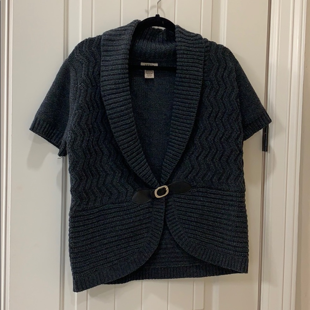Great shrug with font closure